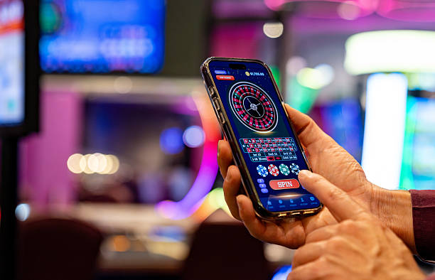 mpo300 Infinite Blackjack hand resolution showing dealer bust and payout to multiple players